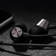 เคส-iPhone-6-รุ่น-หูฟัง-เสียงดี-นุ่ม-ใส-ของแท้จากแบรนด์-Rock-รุ่น-Mufree-Series
