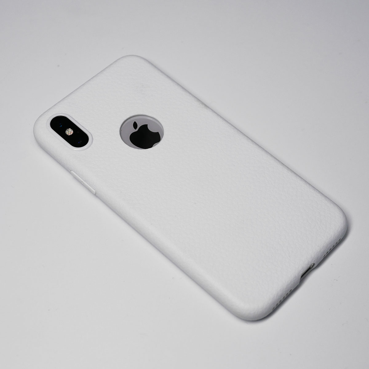 138097 เคส iPhone XS สีขาว

