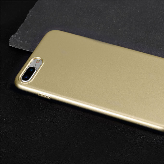 240013 เคส iPhone 7 Plus สีทอง
